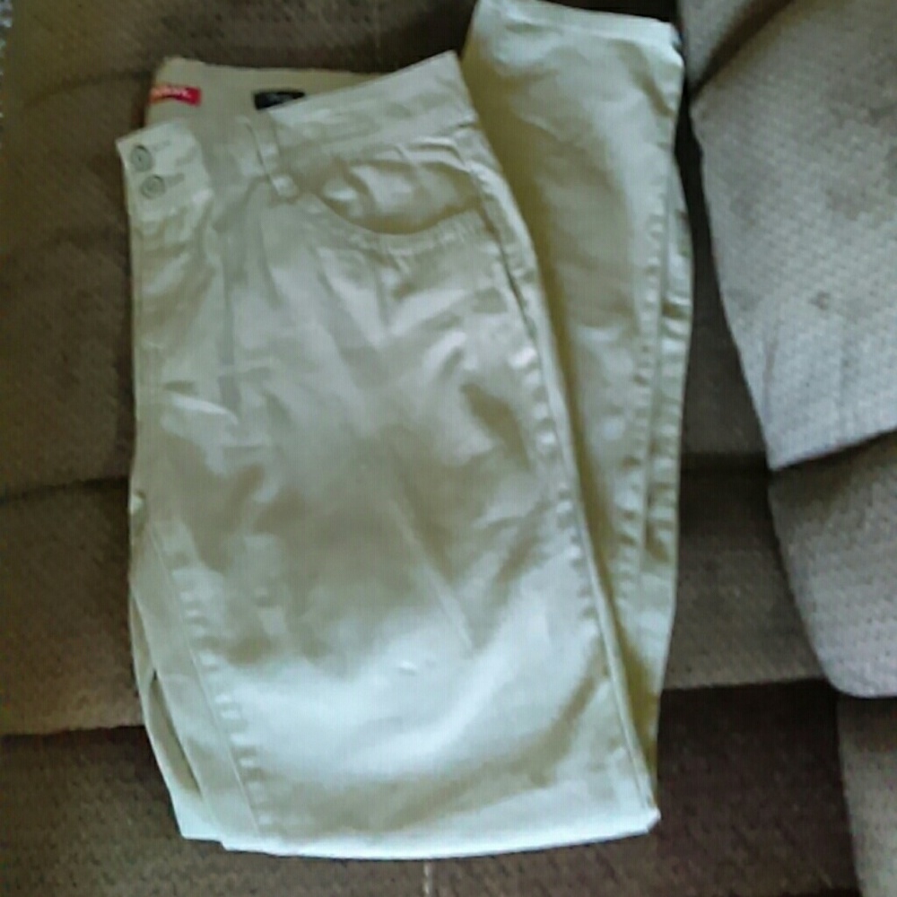 khaki jeans